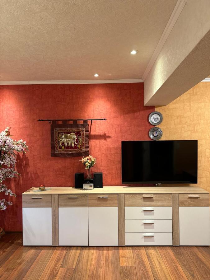 Rheinbrohl T&T Ferienwohnung מראה חיצוני תמונה